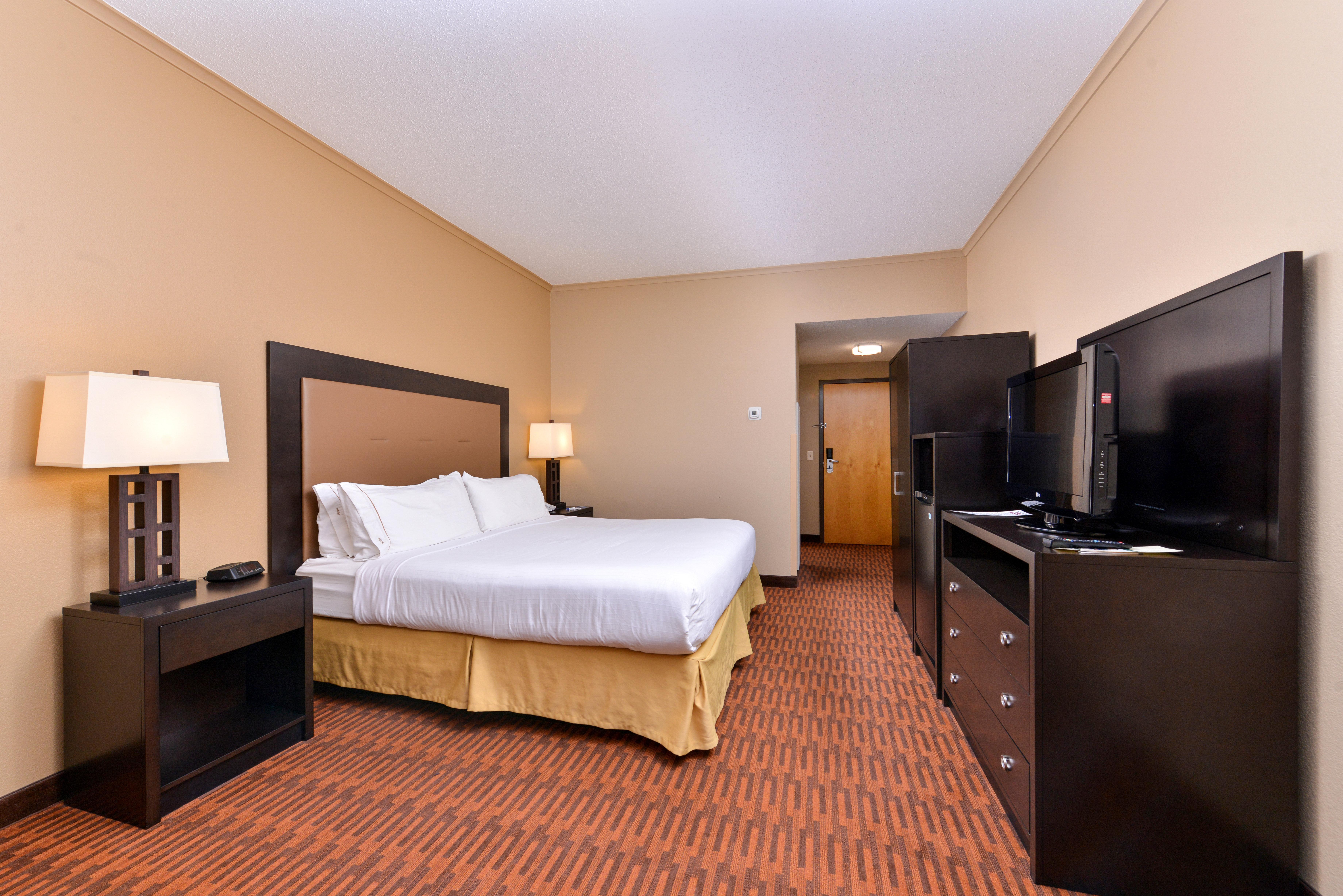 Holiday Inn Express Breezewood By Ihg Exterior foto